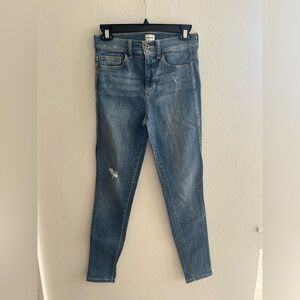 Women’s Skinny Blue Jeans